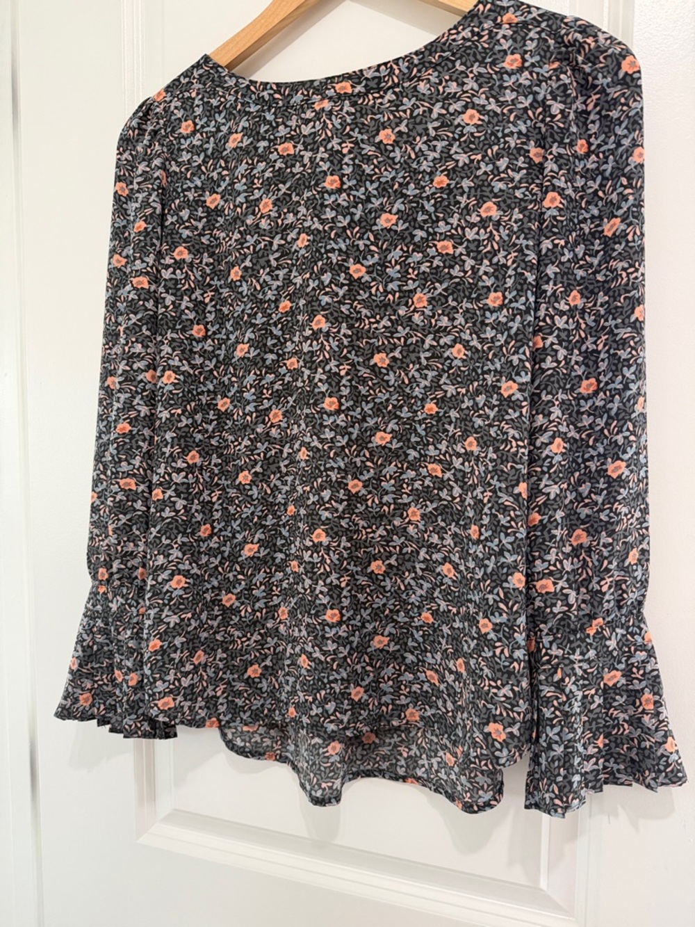 Petite Small Loft Floral Long sleeve Blouse